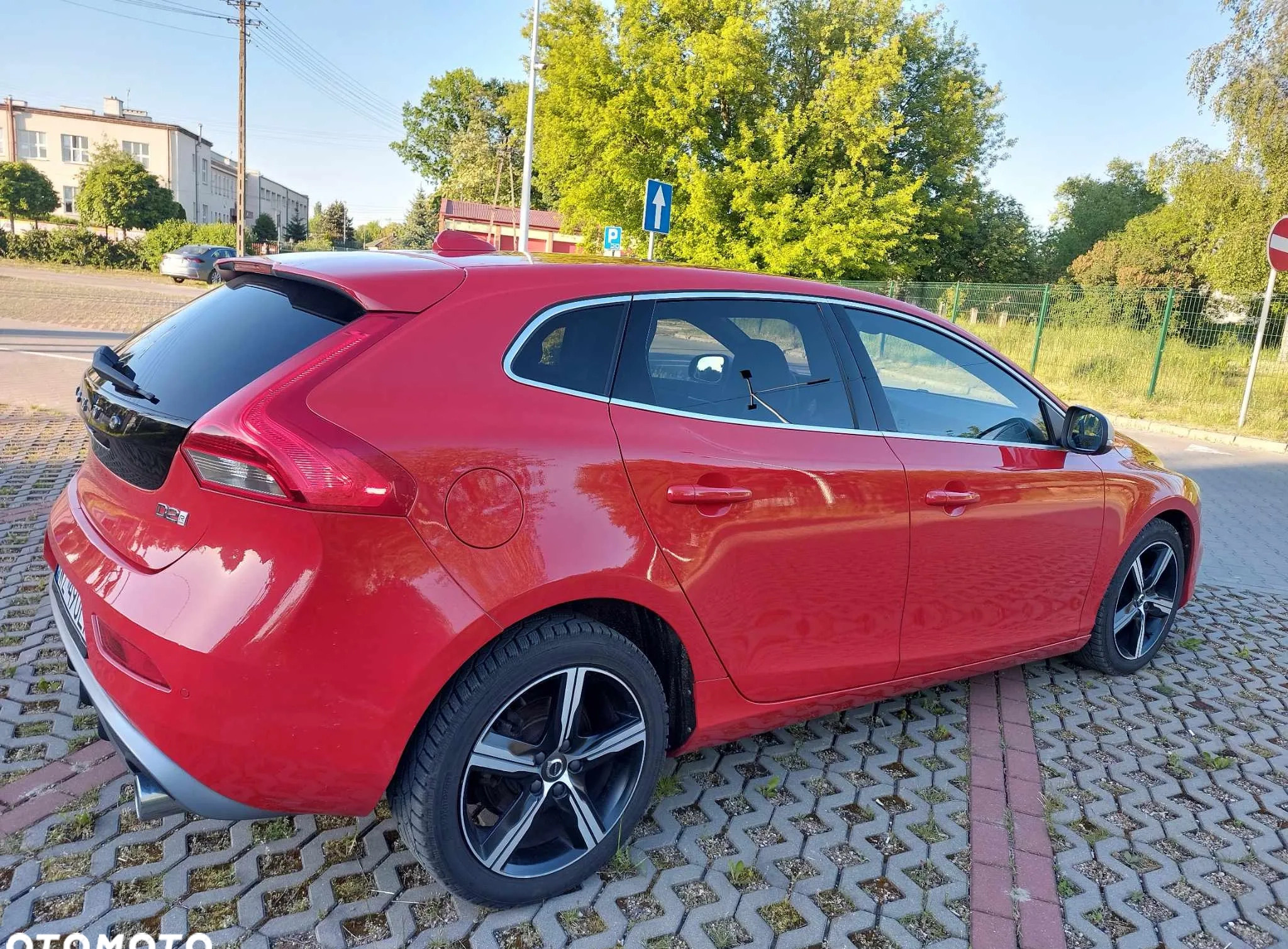 Volvo V40 cena 61500 przebieg: 170454, rok produkcji 2018 z Opole Lubelskie małe 781
